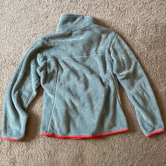 Patagonia Women's Re-Tool Snap-T Fleece Pullover - Picture 3 of 3